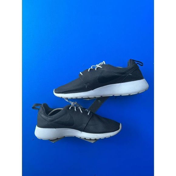 Nike Mens Roshe One 511881-033 Black Running Shoes Sneakers Size 11 - Picture 1 of 6